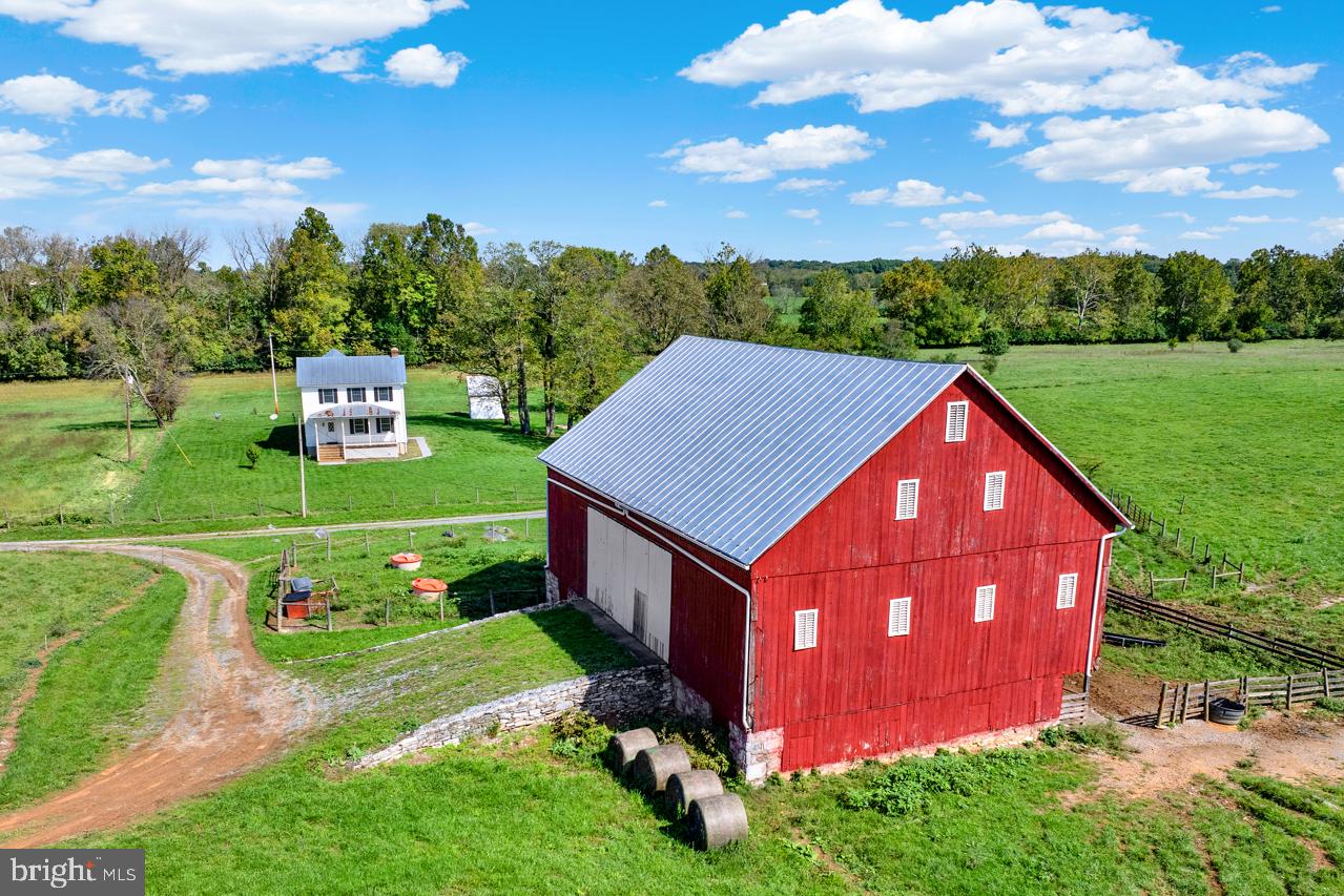 846 Pierce Road Berryville, VA 22611 - Photo 99 of 137 1ST HOUSE & BARN