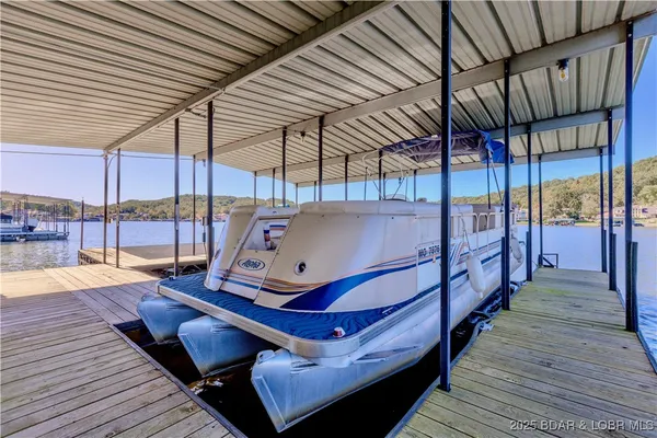 $674,900 | 699 Swaying Oak Drive, Roach, MO 65787
