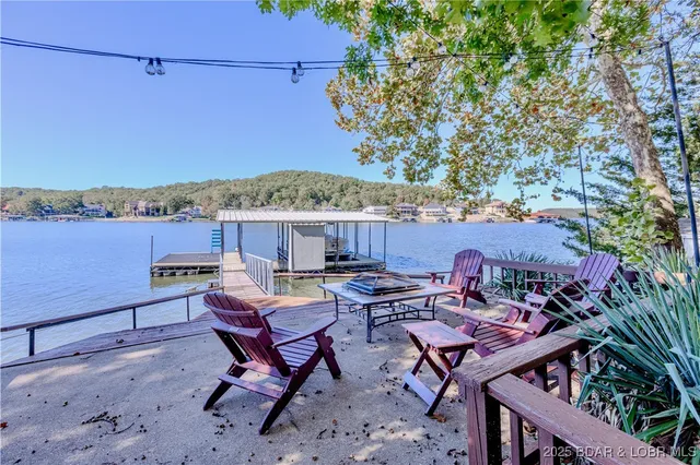 $699,900 | 699 Swaying Oak Drive, Roach, MO 65787