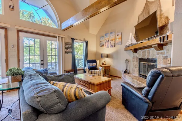 $674,900 | 699 Swaying Oak Drive, Roach, MO 65787