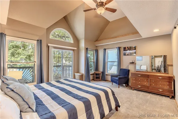 $674,900 | 699 Swaying Oak Drive, Roach, MO 65787