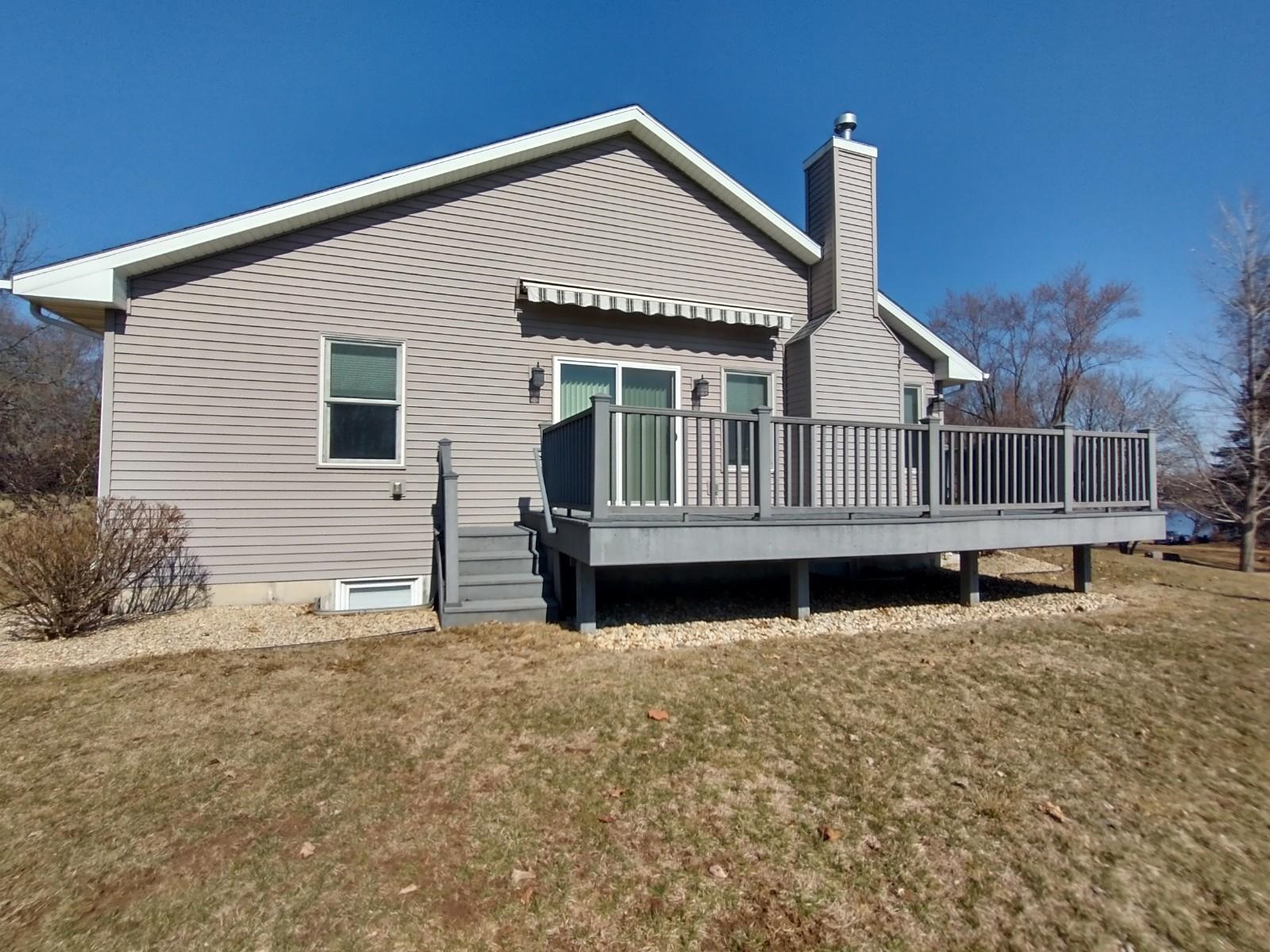 2009 Baintree Road Lake Summerset, IL 61019 - Photo 3 of 30 a front view of a house with a yard