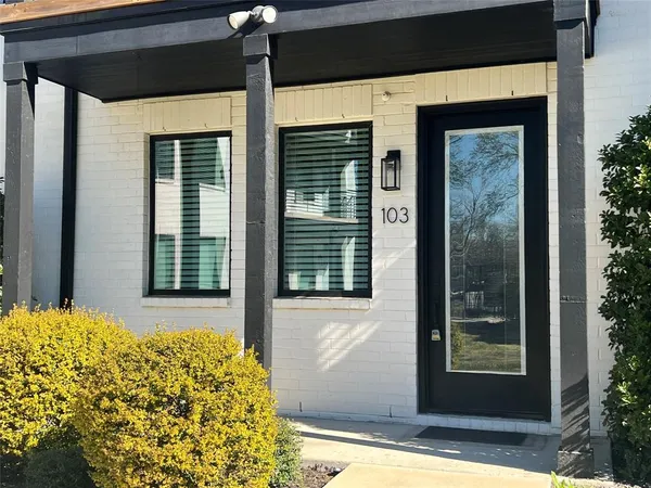 $1,425 | 408 Martin Luther King Junior Boulevard, Unit 103, Waxahachie, TX 75165