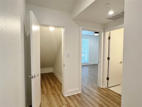 $1,425 | 408 Martin Luther King Junior Boulevard, Unit 103, Waxahachie, TX 75165