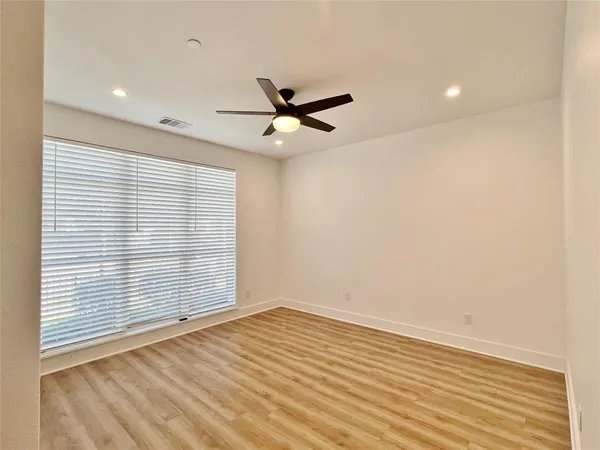 $1,425 | 408 Martin Luther King Junior Boulevard, Unit 103, Waxahachie, TX 75165