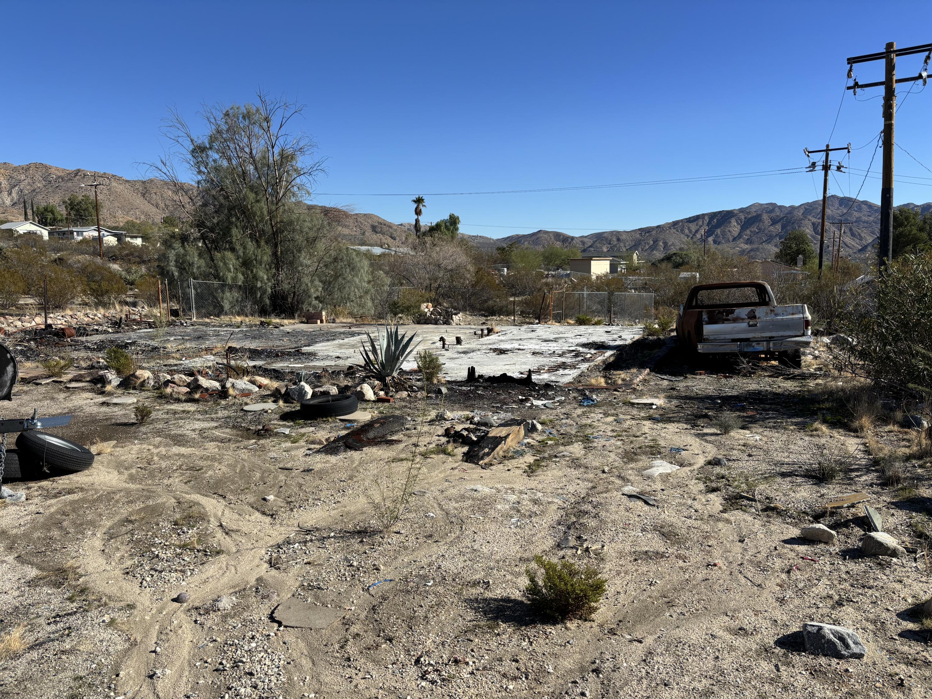 9155 Lanning Lane Morongo Valley, CA 92256 - Photo 2 of 8 Photo Nov 20 2025, 10 00 46 AM