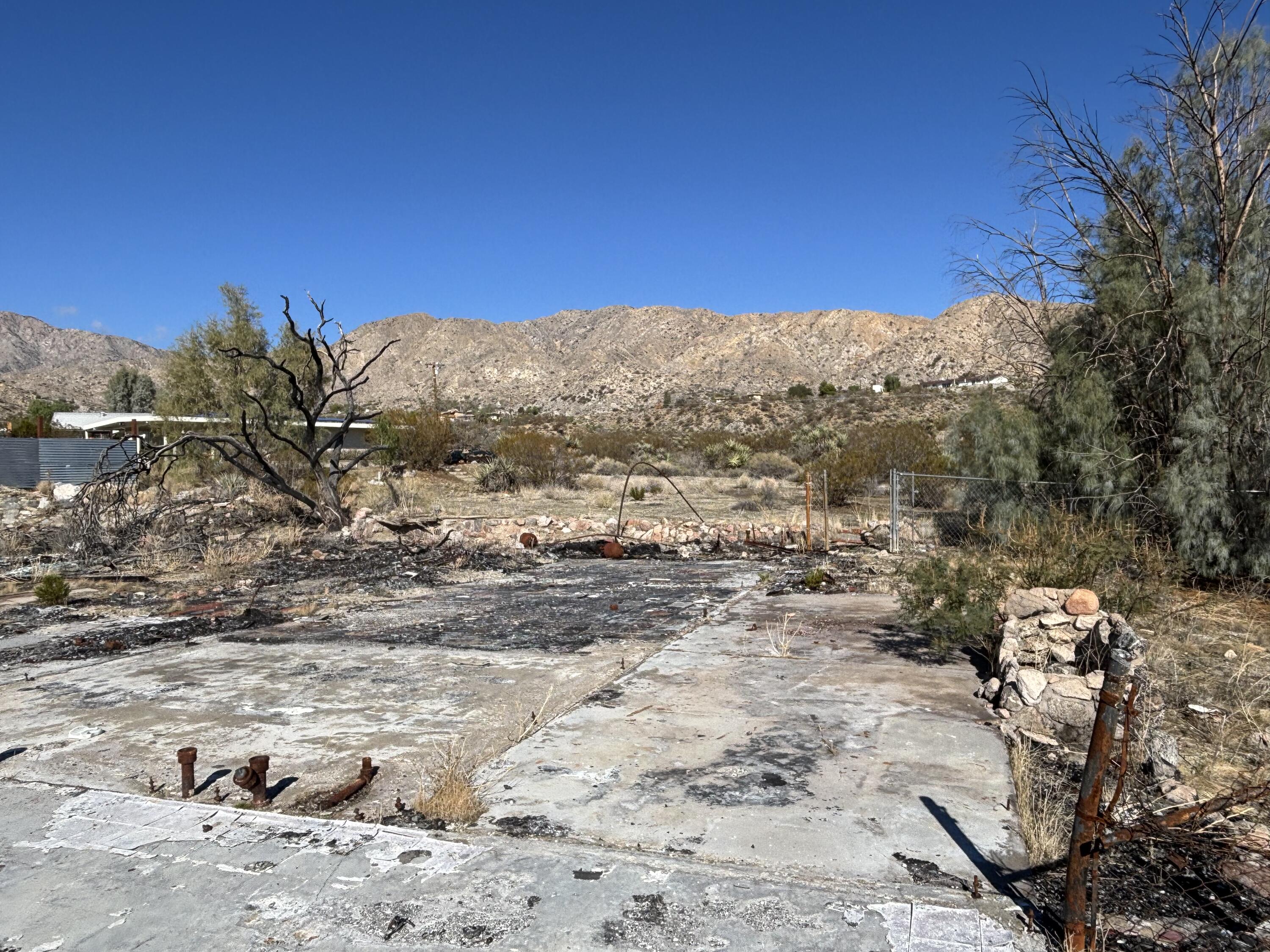 9155 Lanning Lane Morongo Valley, CA 92256 - Photo 4 of 8 Photo Nov 20 2025, 10 02 14 AM