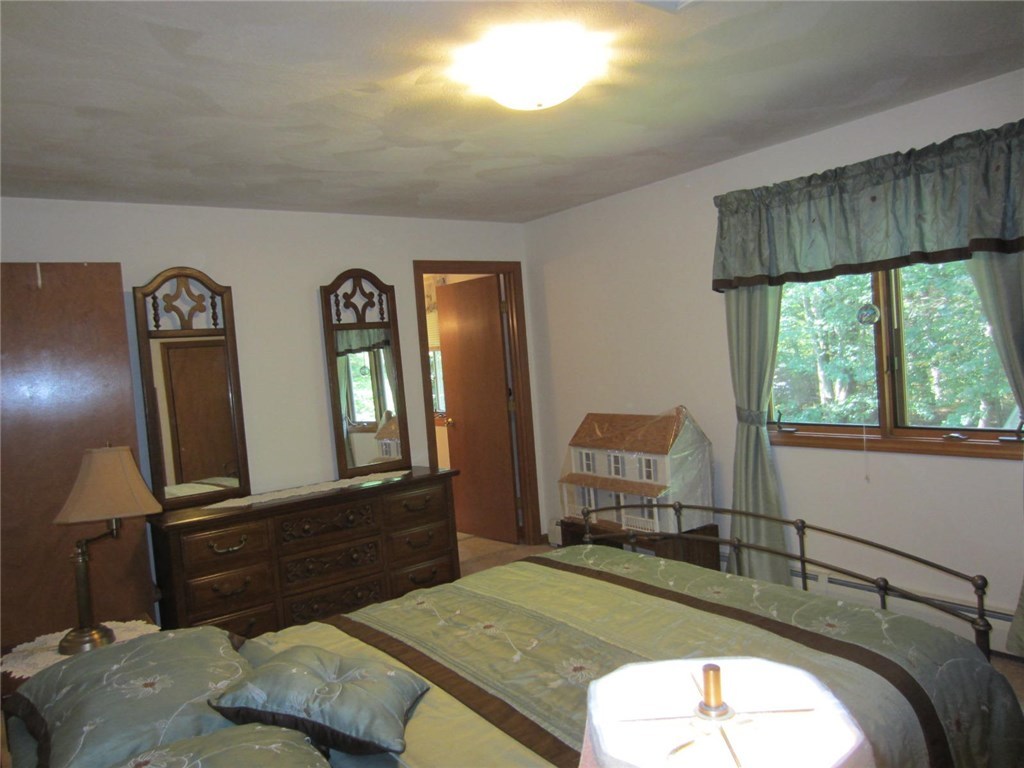 120 Abbotts Crossing Road Coventry, RI 02816 - Photo 23 of 40 Gallery Image 23