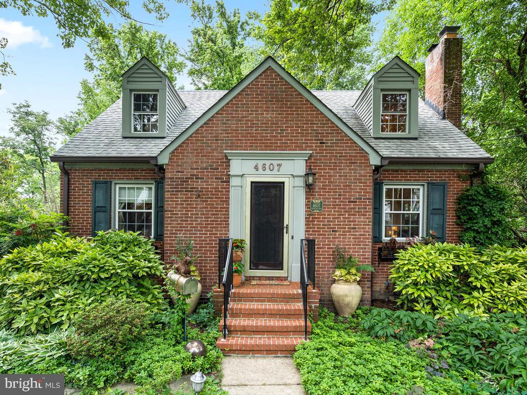 4607 Fordham Road College Park, MD 20740 - Photo 1 of 1 Welcome Home!