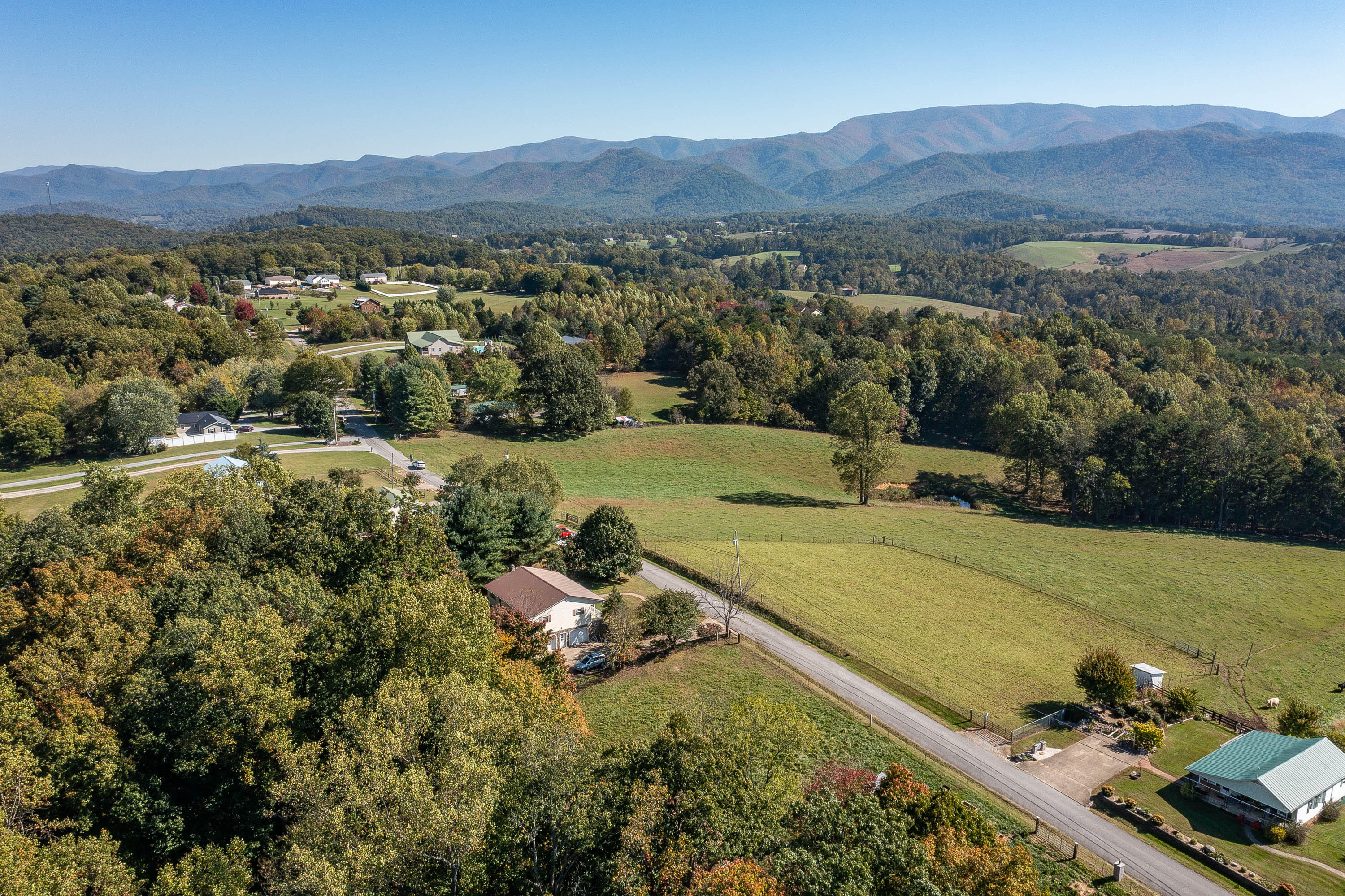 645 Keller Road Afton, TN 37616 - Photo 34 of 44 645 Keller Rd-7