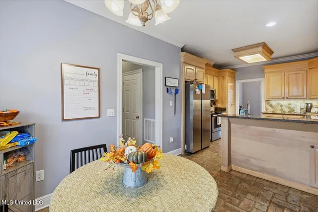 $365,000 | 2008 Brookstone Place, Brandon, MS 39042