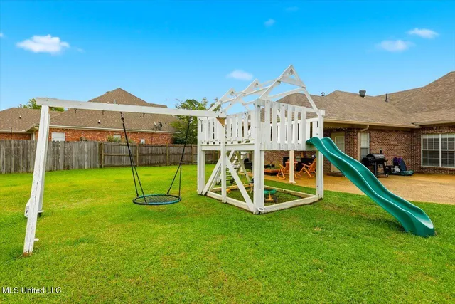 $365,000 | 2008 Brookstone Place, Brandon, MS 39042