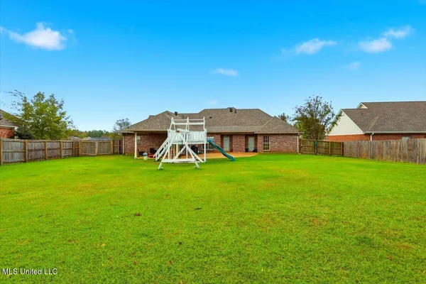 $365,000 | 2008 Brookstone Place, Brandon, MS 39042