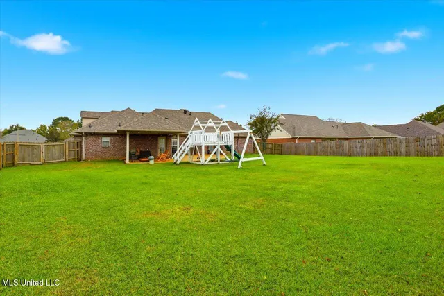 $365,000 | 2008 Brookstone Place, Brandon, MS 39042