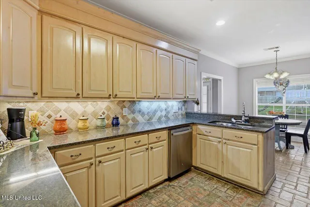 $365,000 | 2008 Brookstone Place, Brandon, MS 39042