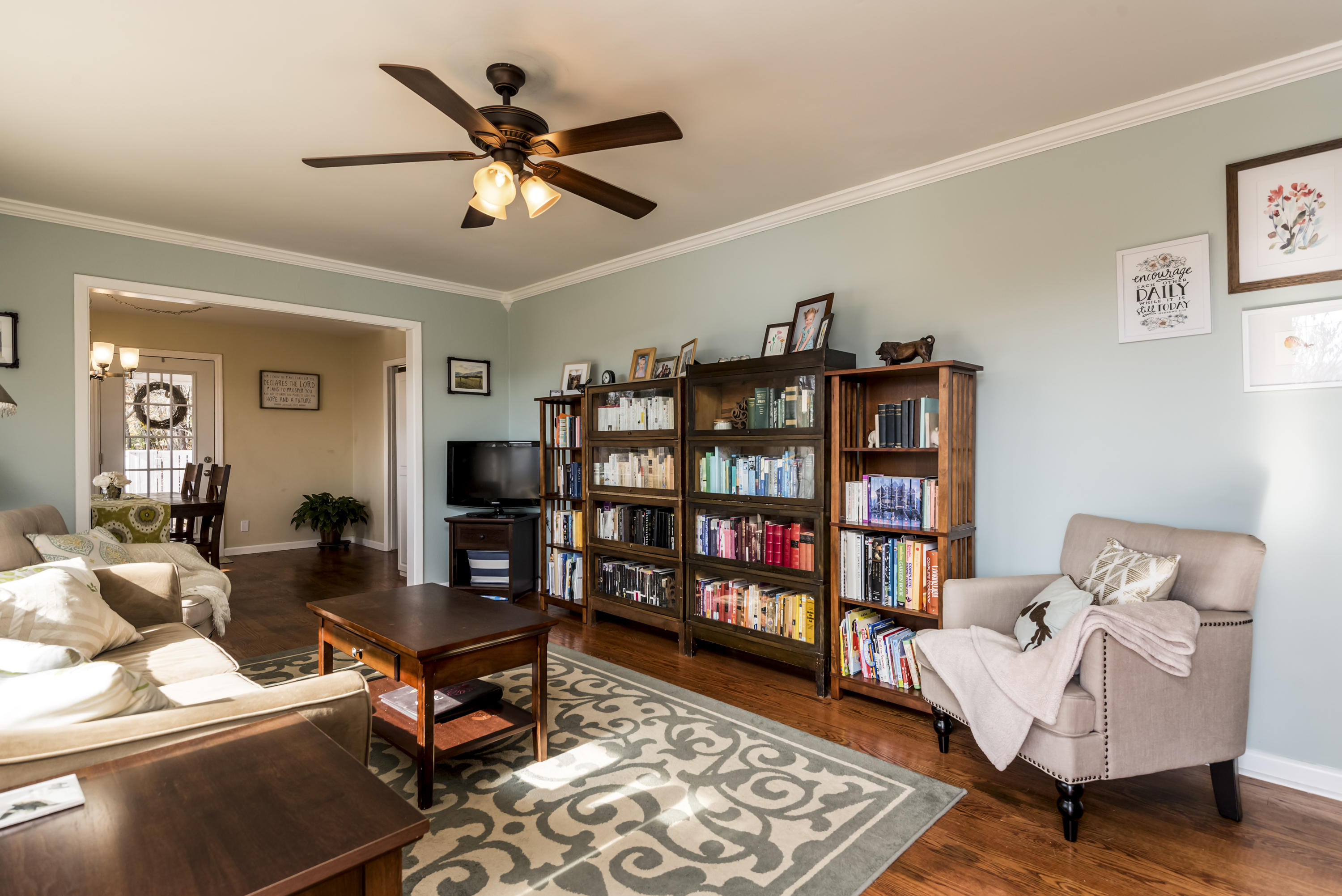 106 Middlebury Road Oak Ridge, TN 37830 - Photo 4 of 26 106_Middlebury_104