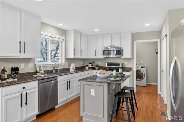 $549,000 | 14 Sea Pines Court, O'Fallon, MO 63376