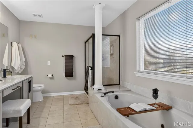 $549,000 | 14 Sea Pines Court, O'Fallon, MO 63376