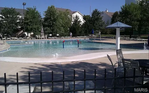 $549,000 | 14 Sea Pines Court, O'Fallon, MO 63376