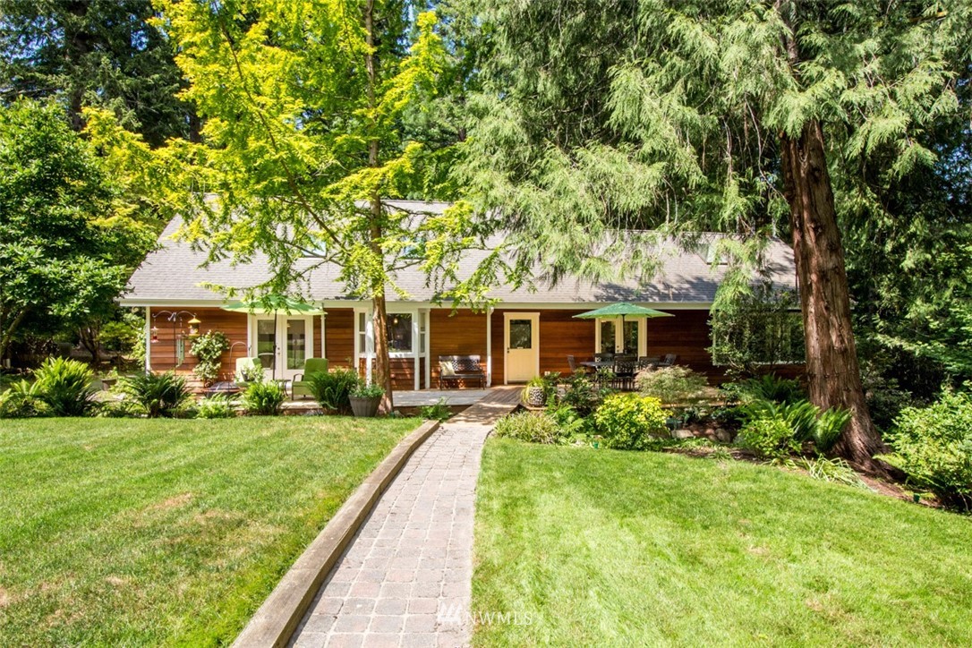 5629 Northeast Foster Road Bainbridge Island, WA 98110 - Photo 1 of 1 Gallery Image 1