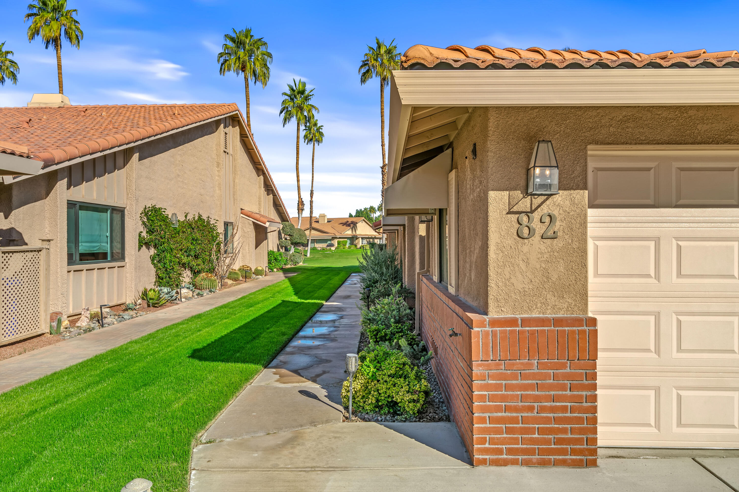 82 Conejo Circle Palm Desert, CA 92260 - Photo 2 of 58 IMG-4