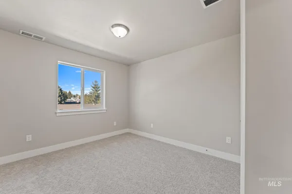 $380,000 | 816 Jack Avenue, Jerome, ID 83338