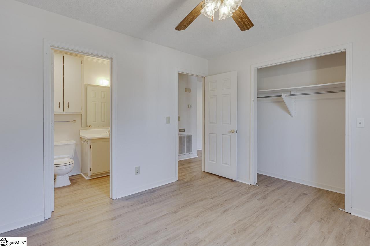 412 John Street, Unit B Greer, SC 29651 - Photo 10 of 16