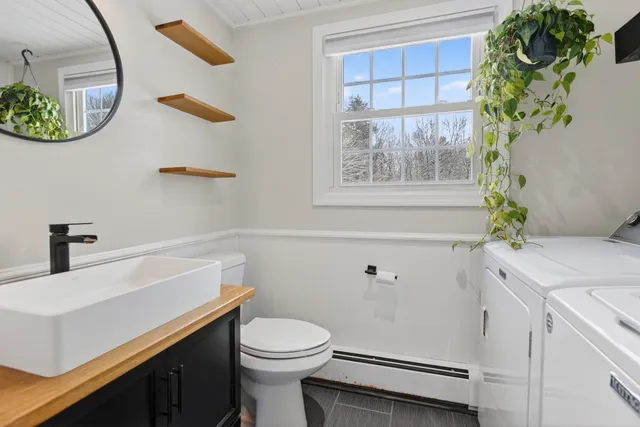 $555,000 | 173 Weymouth Road, Gray, ME 04039