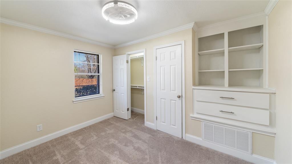 539 Edmonson Avenue Athens, TX 75751 - Photo 17 of 21 a view of an empty room with a window