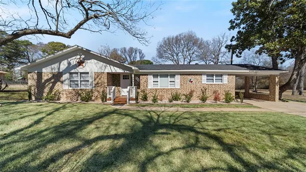 $285,000 | 539 Edmonson Avenue, Athens, TX 75751
