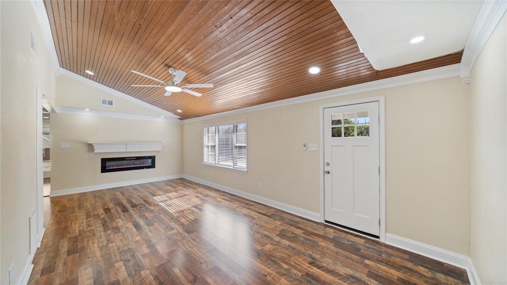 539 Edmonson Avenue Athens, TX 75751 - Photo 8 of 21 an empty room with windows