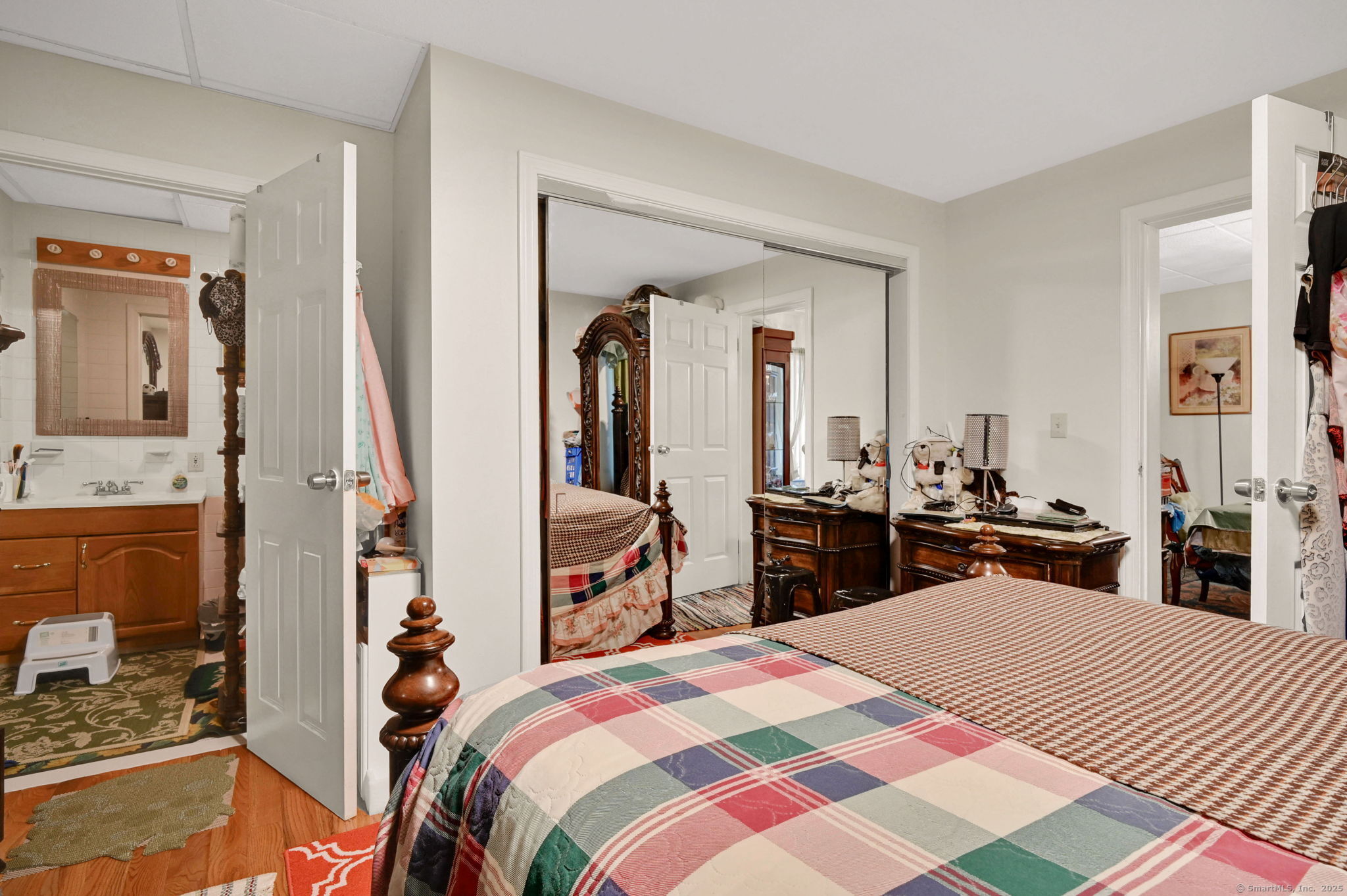 18 Englewood Avenue Bloomfield, CT 06002 - Photo 17 of 34