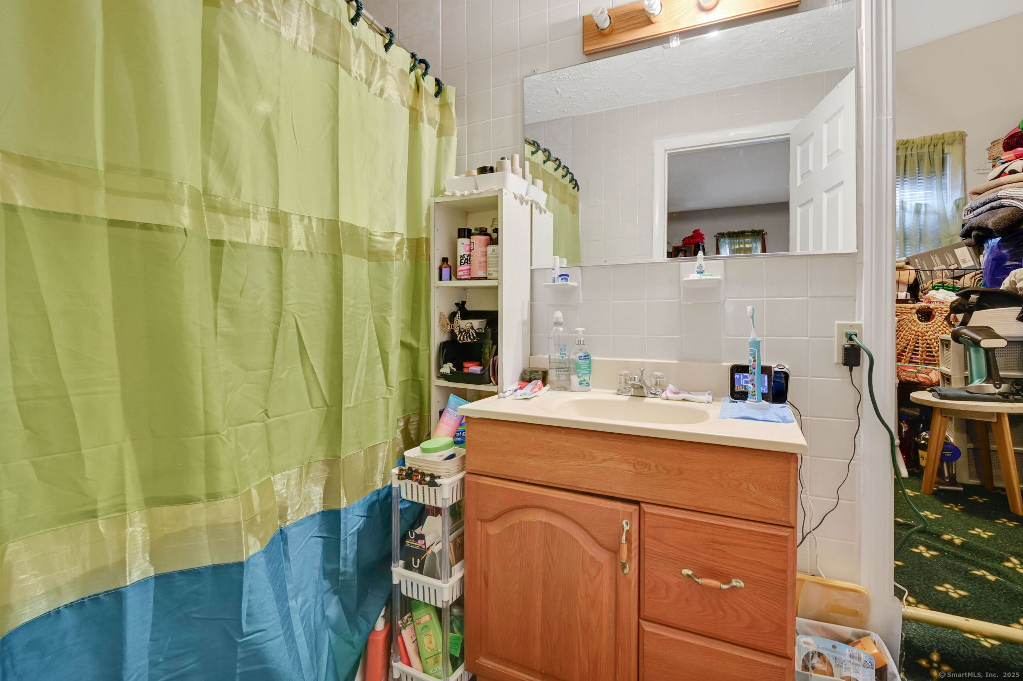 18 Englewood Avenue Bloomfield, CT 06002 - Photo 29 of 34