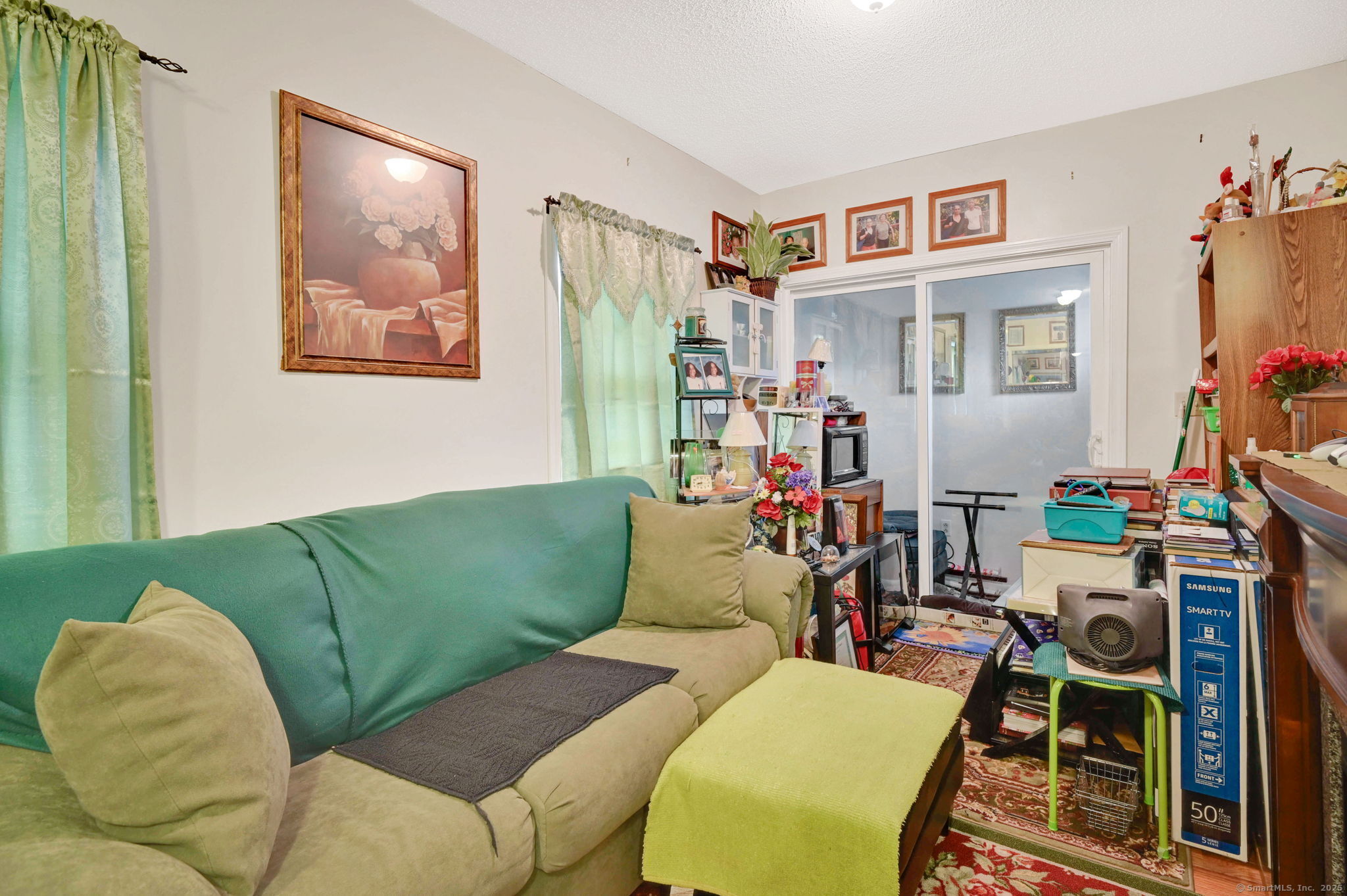 18 Englewood Avenue Bloomfield, CT 06002 - Photo 30 of 34