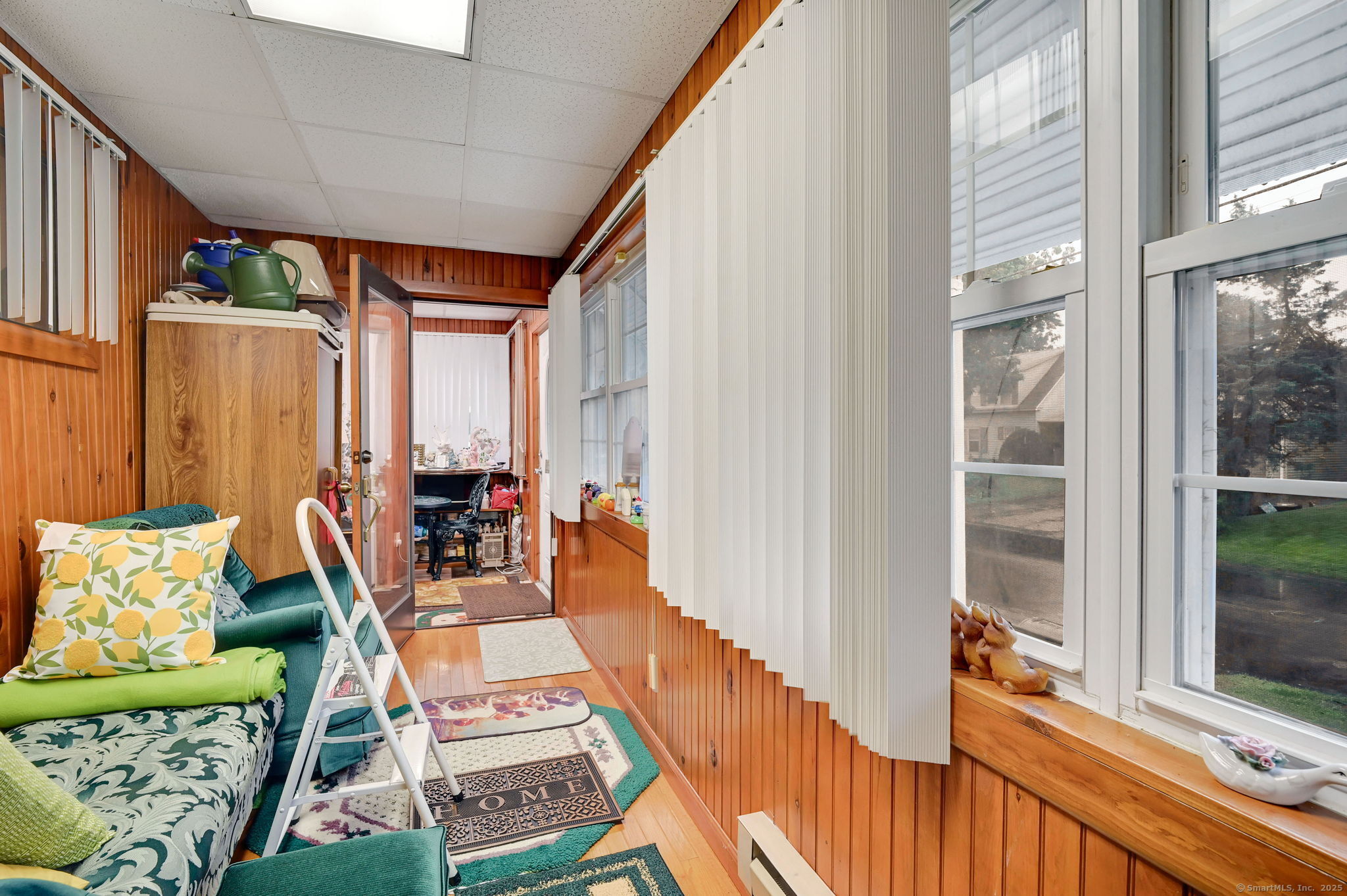 18 Englewood Avenue Bloomfield, CT 06002 - Photo 7 of 34