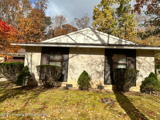 $265,000 | 55 Yorktown Road, Mountain Top, PA 18707