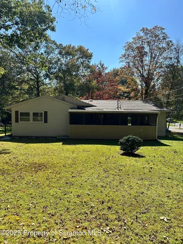 $265,000 | 55 Yorktown Road, Mountain Top, PA 18707