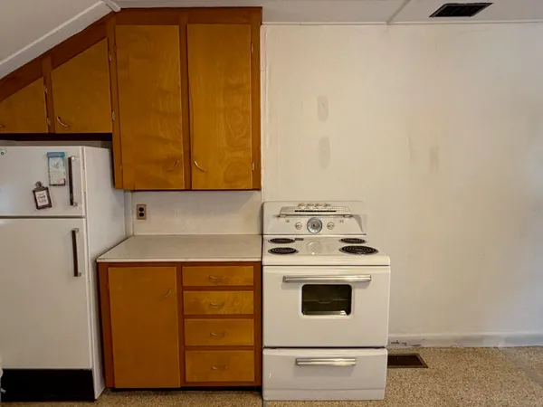 $330,000 | 586 Plains Road, Harrison, ME 04040