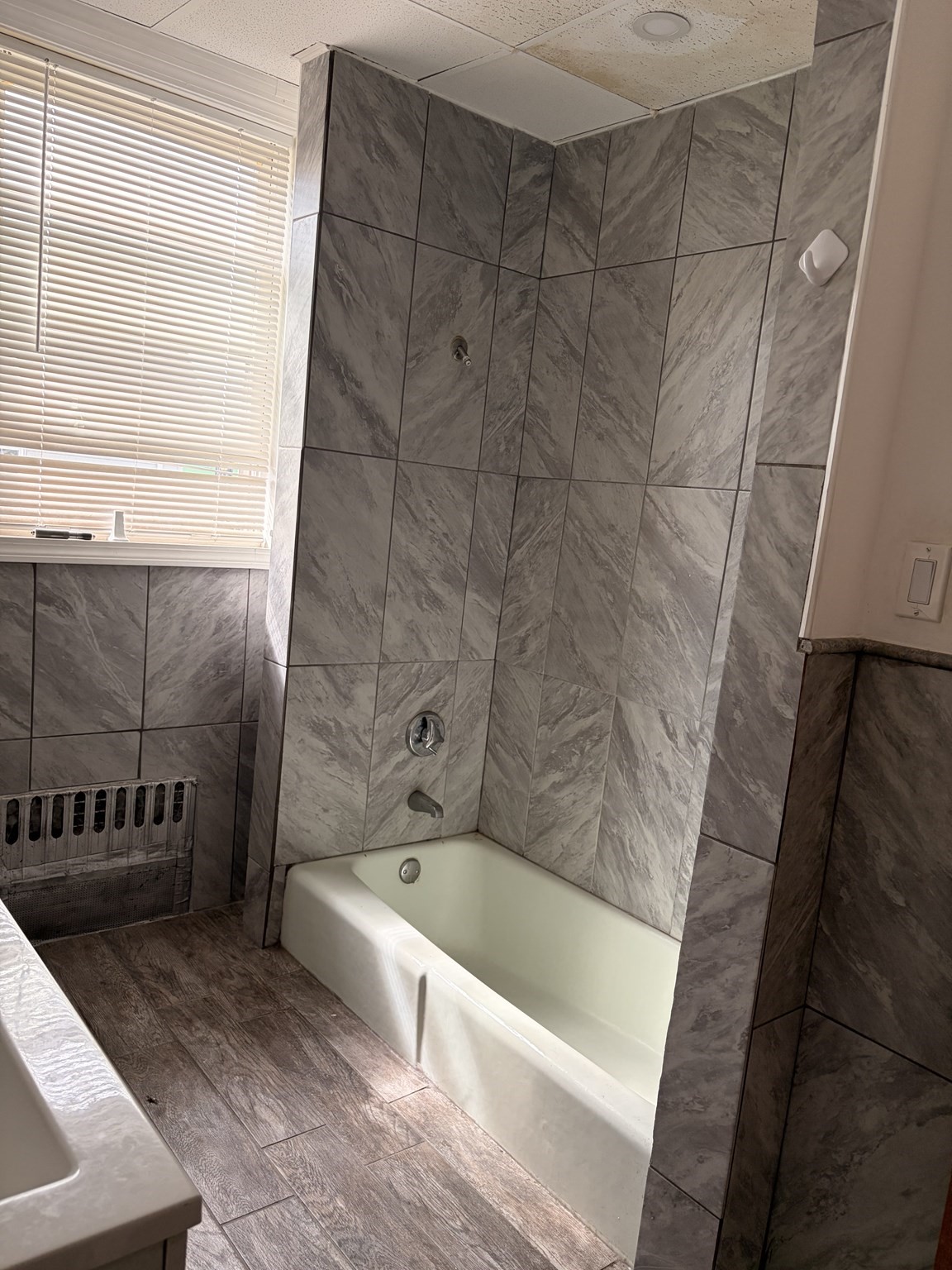 28 Aspinwall Road, Unit 2 Boston, MA 02124 - Photo 7 of 8 Gallery Image 7