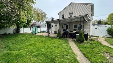 $629,000 | 42 Kenwood Avenue, Massapequa, NY 11758