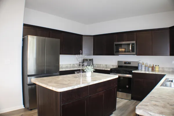 $390,000 | 11517 Partridge Drive, Taylor, MI 48180