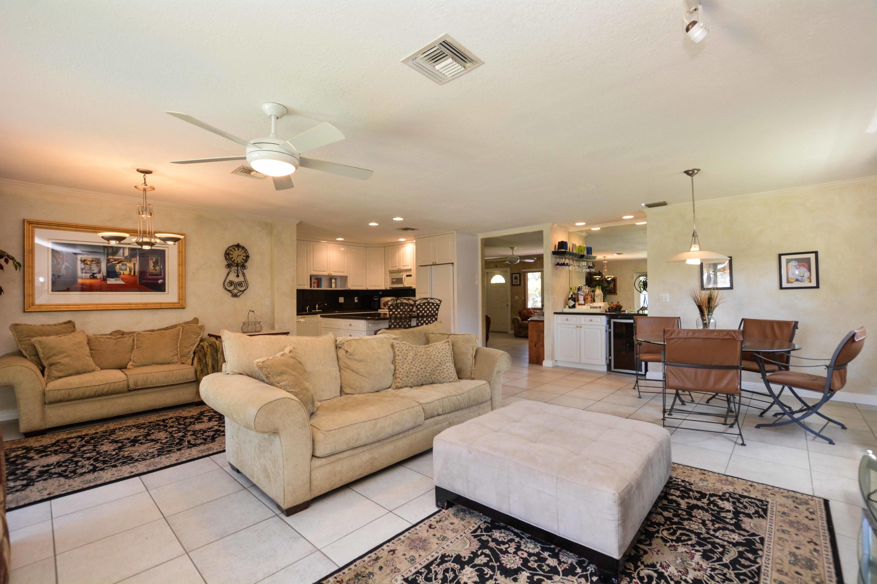 235 Northwest 6th Street Boca Raton, FL 33432 - Photo 23 of 31 235NW6StBocaRatonFL (23 of 29)