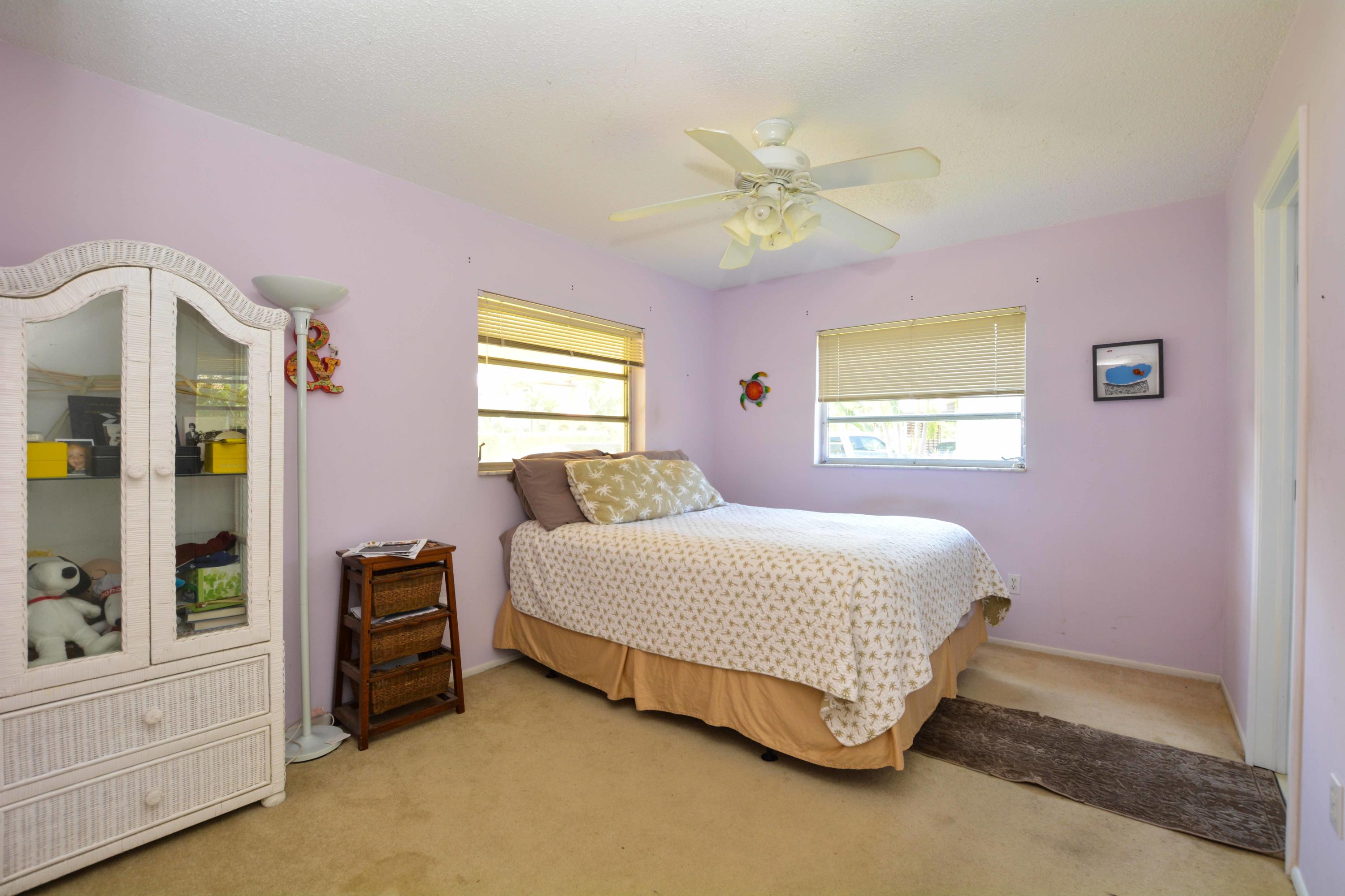235 Northwest 6th Street Boca Raton, FL 33432 - Photo 6 of 31 235NW6StBocaRatonFL (5 of 29)