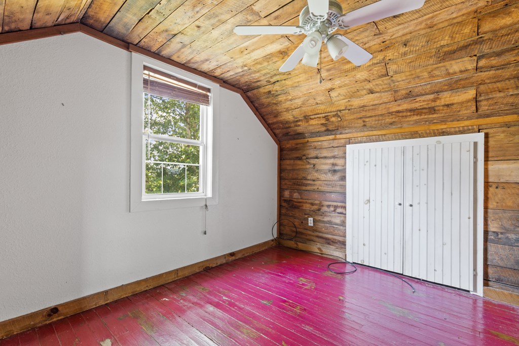 282 East 2nd Street Blue Ridge, GA 30513 - Photo 12 of 18 Gallery Image 12