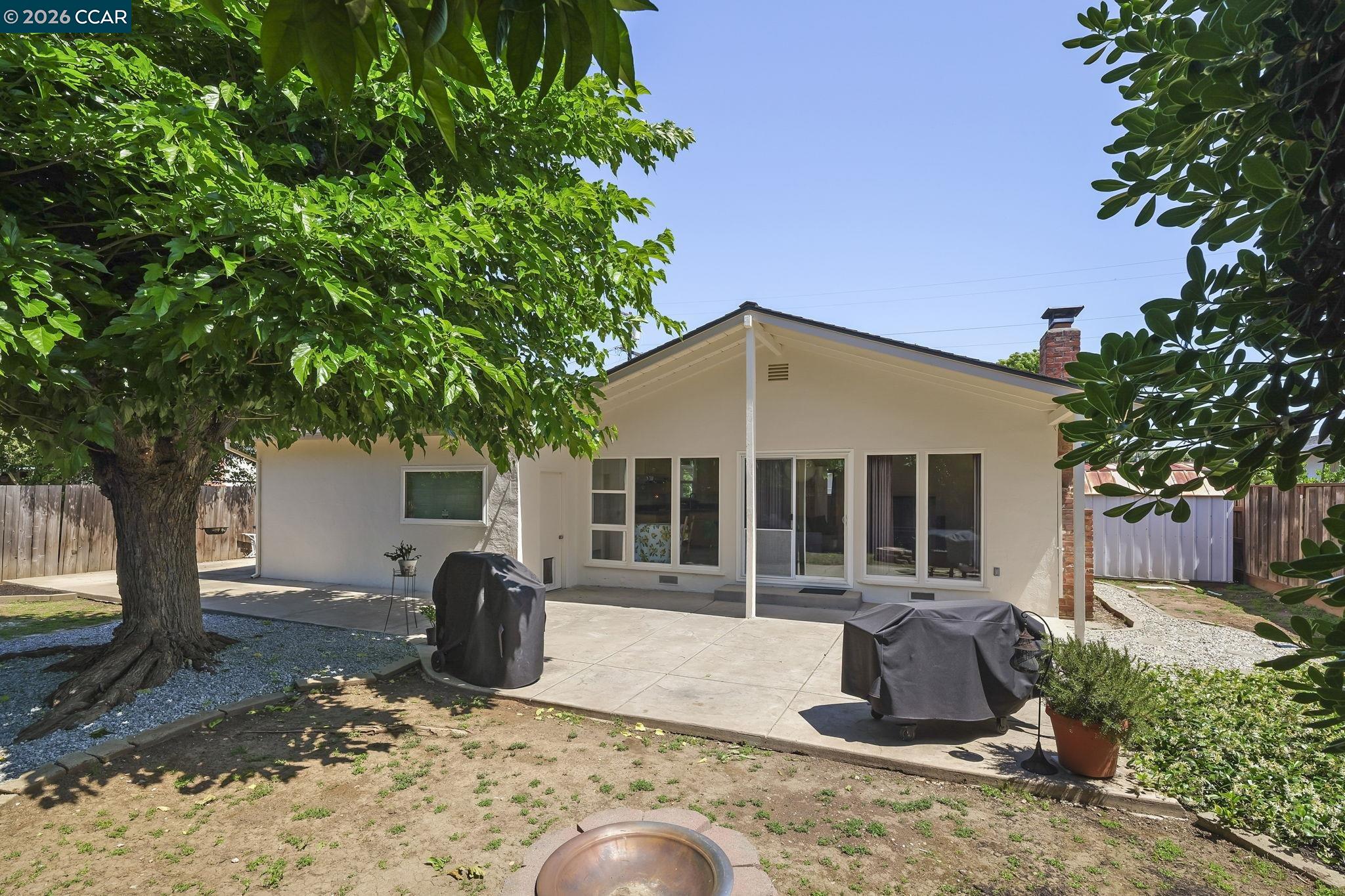 4050 Sacramento Street Concord, CA 94521 - Photo 23 of 31