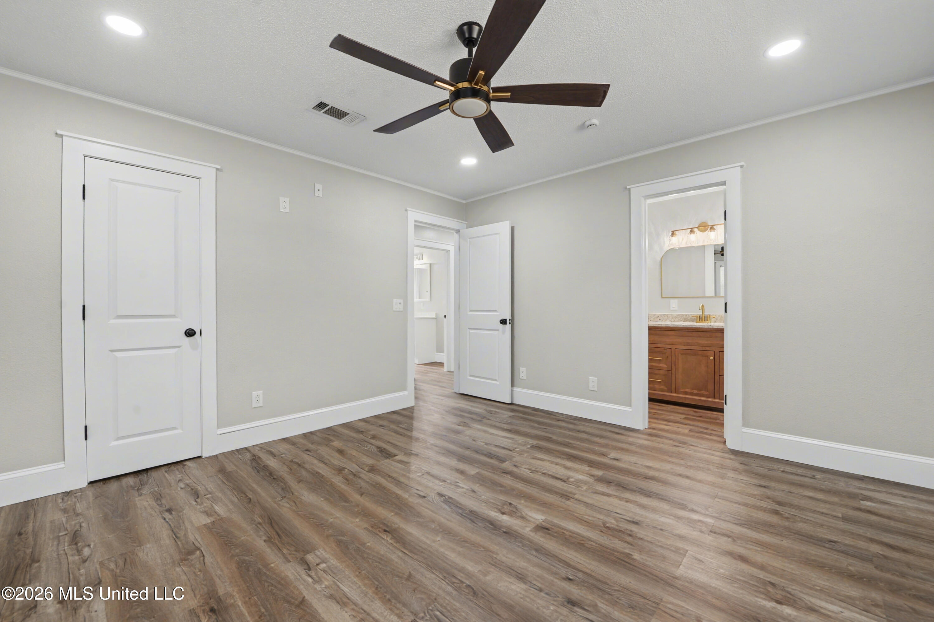 3724 Dowlwood Road Moss Point, MS 39562 - Photo 14 of 29 014