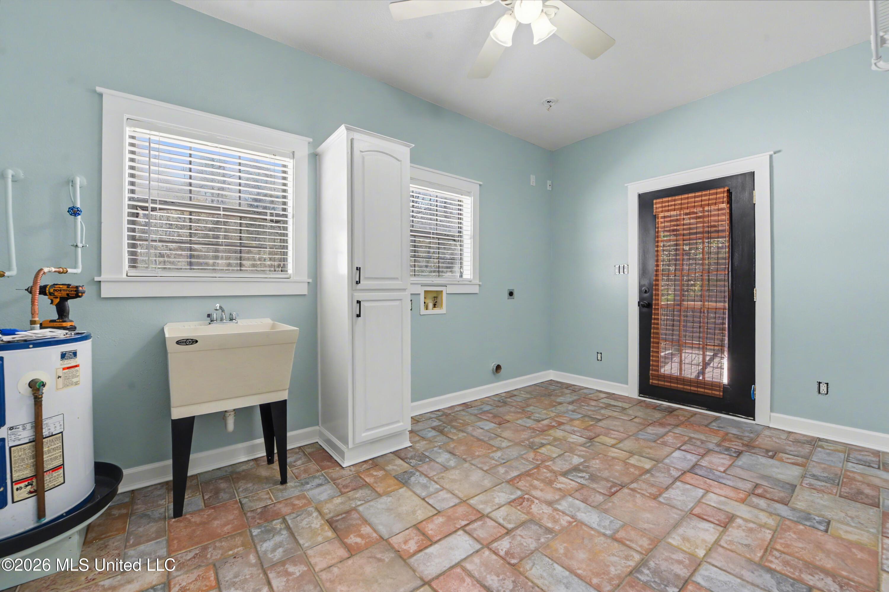 3724 Dowlwood Road Moss Point, MS 39562 - Photo 25 of 29 025