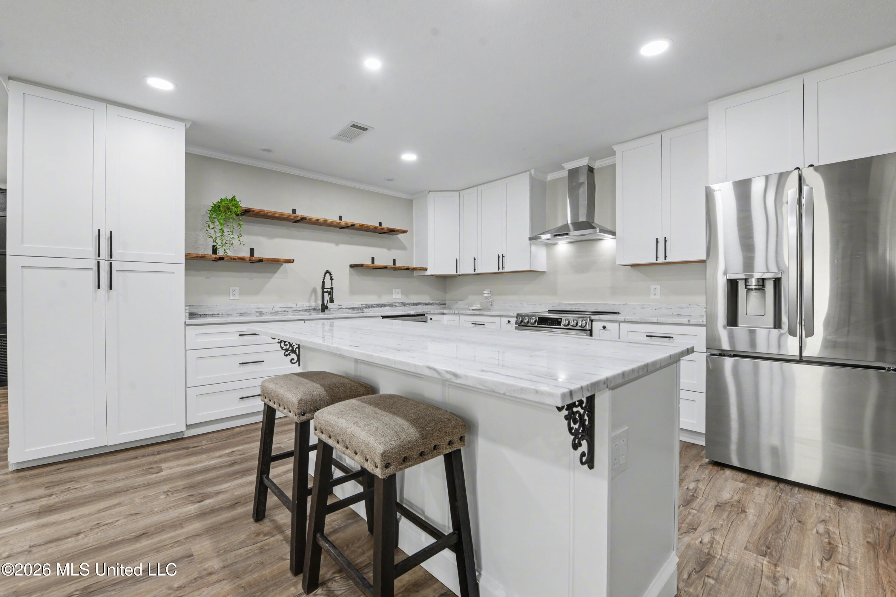 3724 Dowlwood Road Moss Point, MS 39562 - Photo 9 of 29 009