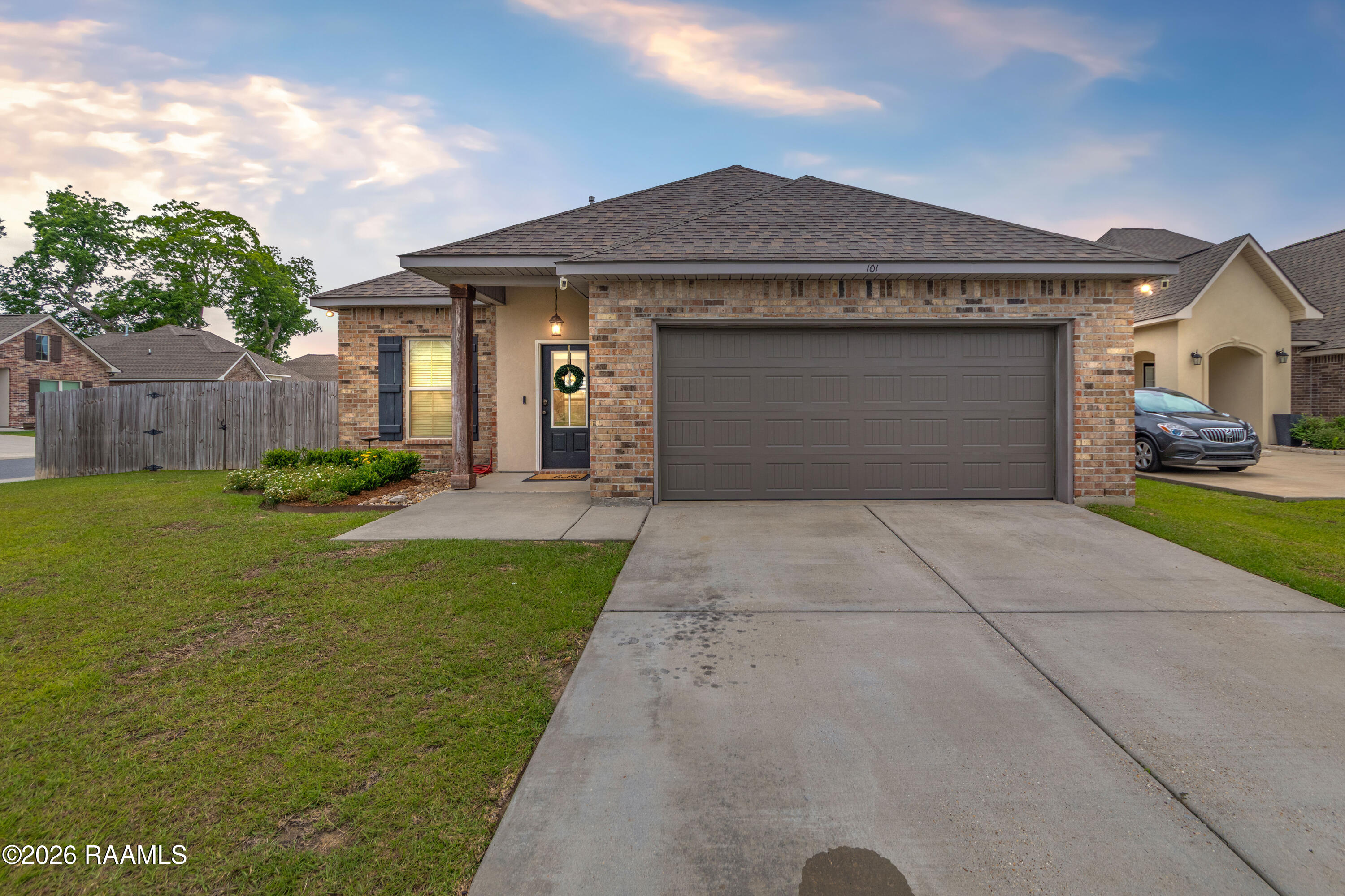 101 Red Deer Lane Broussard, LA 70518 - Photo 35 of 36 twilight