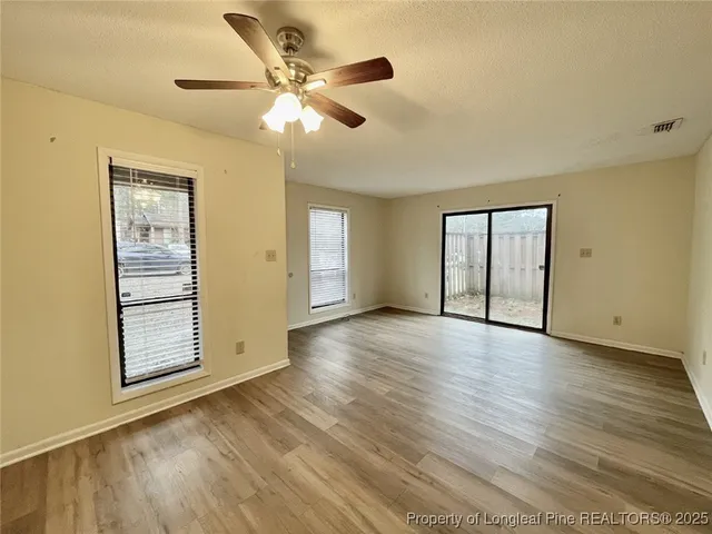 $925 | 754 Hedgelawn Way, Fayetteville, NC 28311